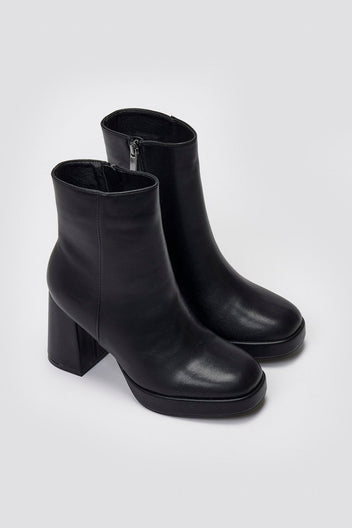 ERYNN Square - Toe Ankle Boots with Platform - Black Matte - thefashionproject.gr - ERYNN