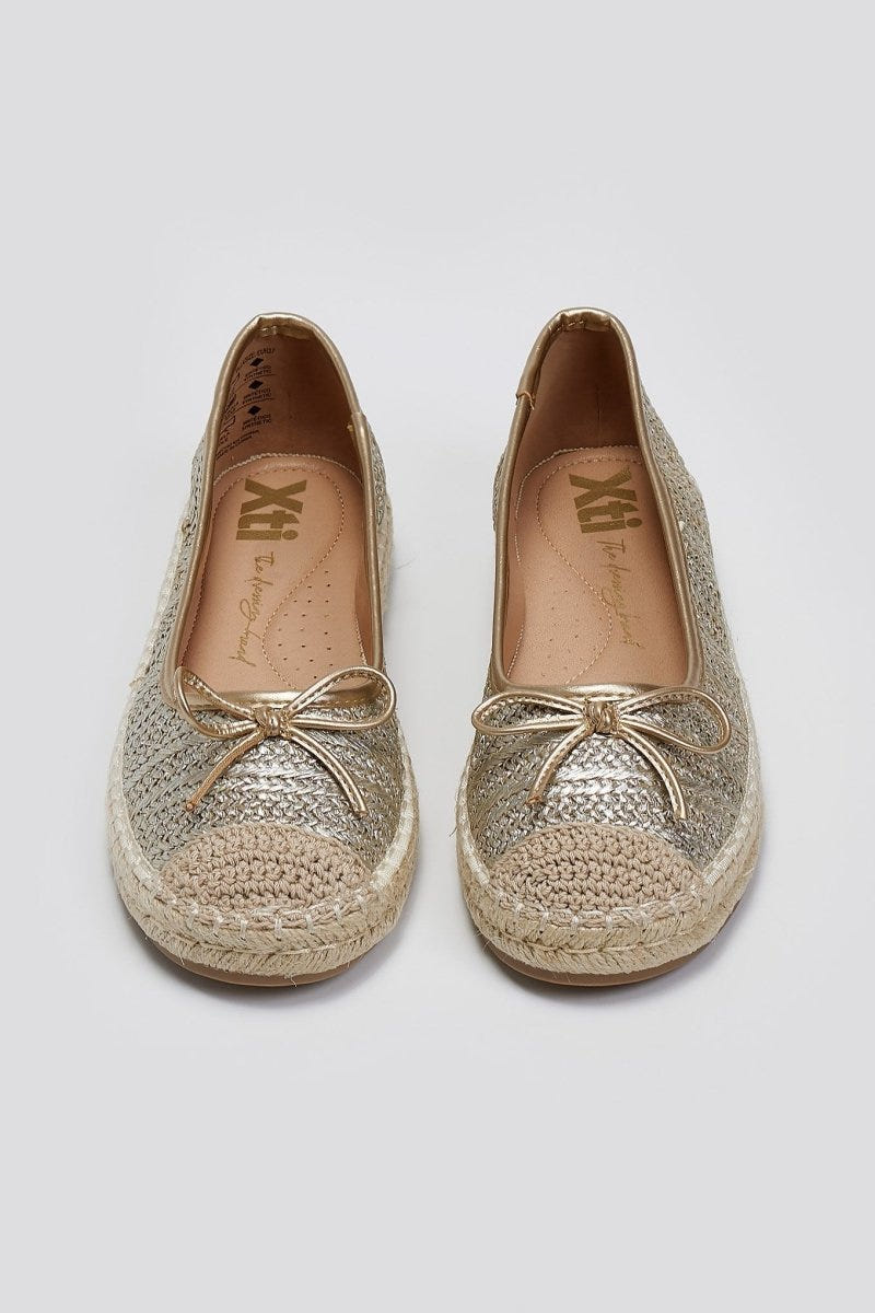 Εσπαντρίγιες από ψάθα Xti 144027 - Χρυσό - thefashionproject.gr - Xti Footwear