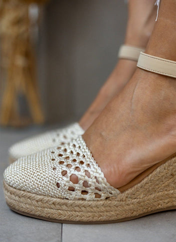 Εσπαντρίγιες platform με πλεκτό σχέδιο Xti 140959 - Μπεζ - thefashionproject.gr - Xti Footwear