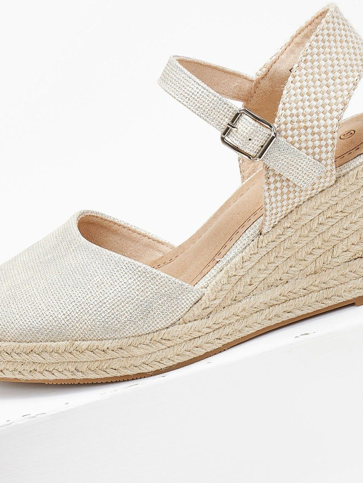 Εσπαντρίγιες platforms με ανάγλυφο pattern - Ασημί - thefashionproject.gr - Alta Moda