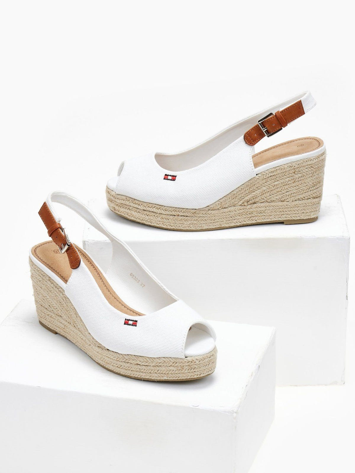 Εσπαντρίγιες platforms με δέσιμο στο πλάι - Λευκό - thefashionproject.gr - Alta Moda