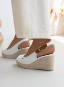 Εσπαντρίγιες platforms με δέσιμο στο πλάι - Λευκό - thefashionproject.gr - Alta Moda