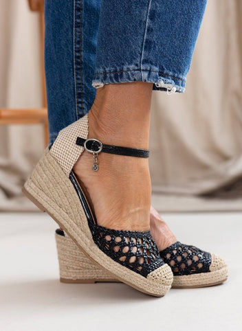 Εσπαντρίγιες platforms με πλεκτό σχέδιο Xti 142893 - Μαύρο - thefashionproject.gr - Xti Footwear