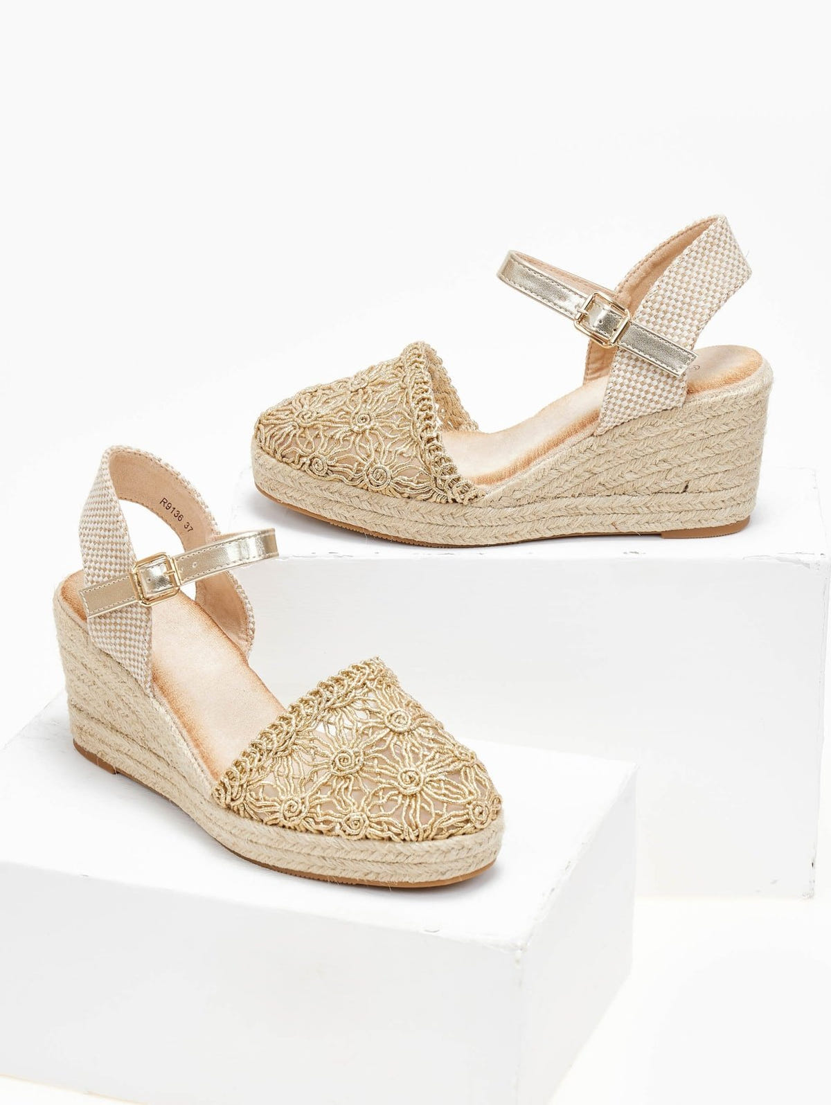 Εσπαντρίγιες platforms πλεκτές με μπαρέτα - Χρυσό - thefashionproject.gr - Alta Moda