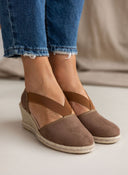 Εσπαντρίγιες platforms suede με λάστιχα - Καφέ - thefashionproject.gr - Medies
