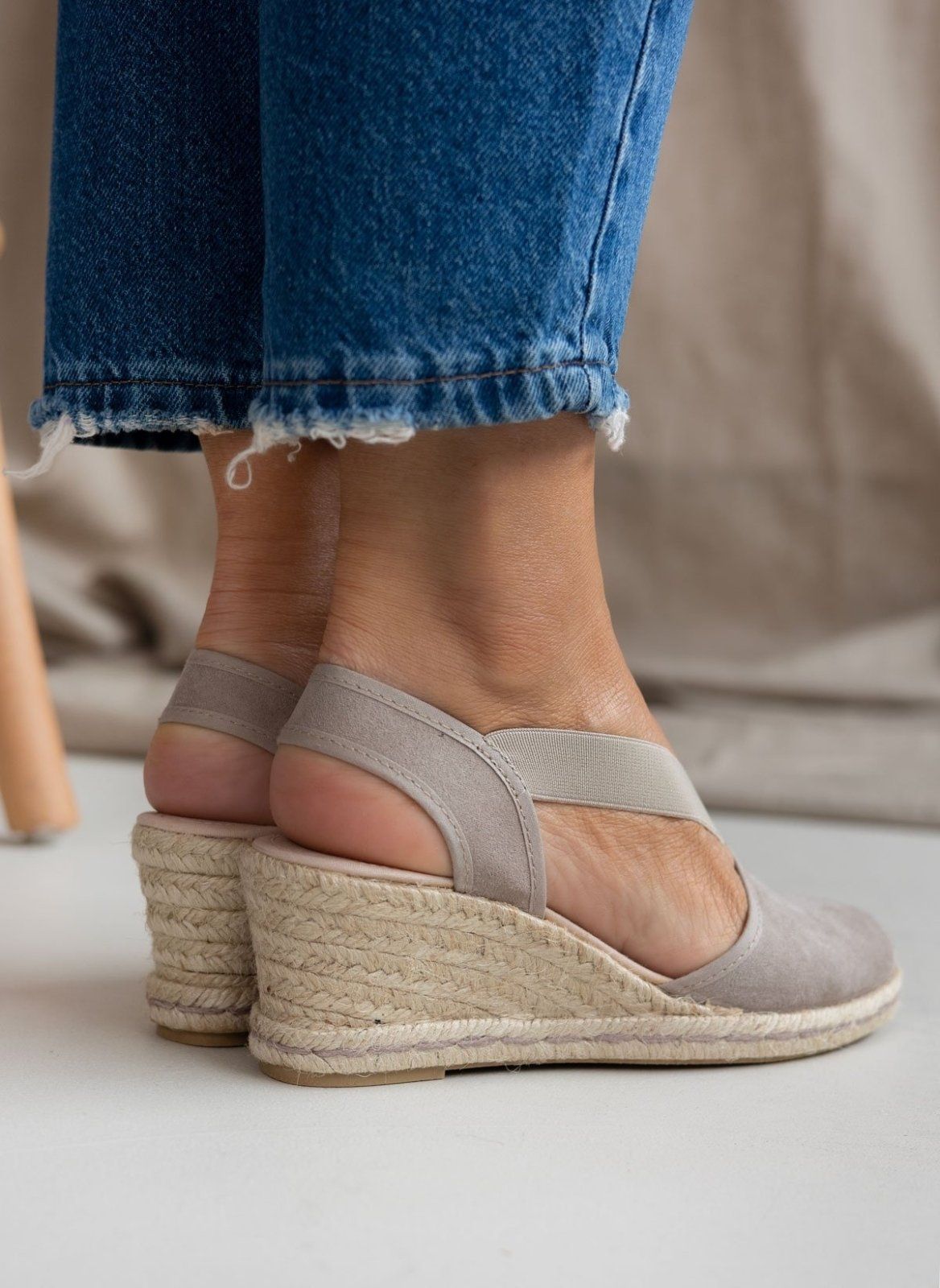 Εσπαντρίγιες platforms suede με λάστιχα - Τάουπε - thefashionproject.gr - Medies