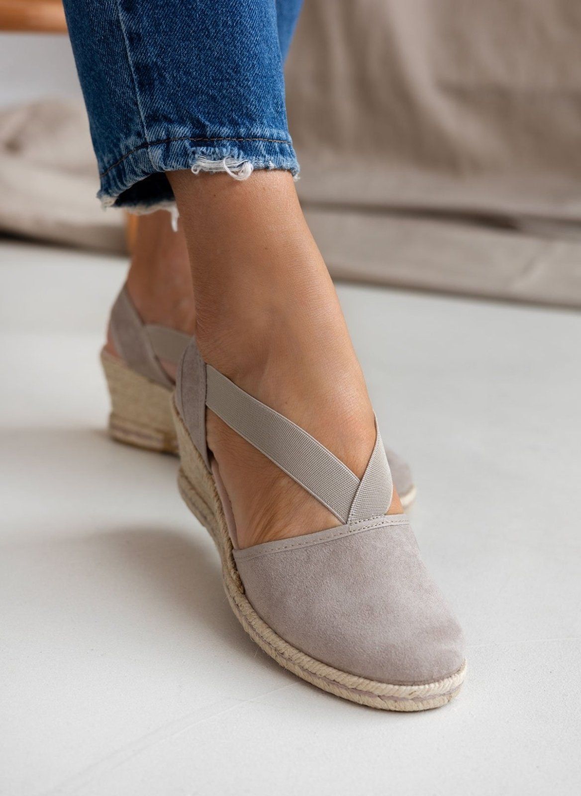 Εσπαντρίγιες platforms suede με λάστιχα - Τάουπε - thefashionproject.gr - Medies