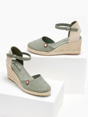 Εσπαντρίγιες platforms suede με μπαρέτα Refresh 171882 - Λαδί - thefashionproject.gr - Refresh