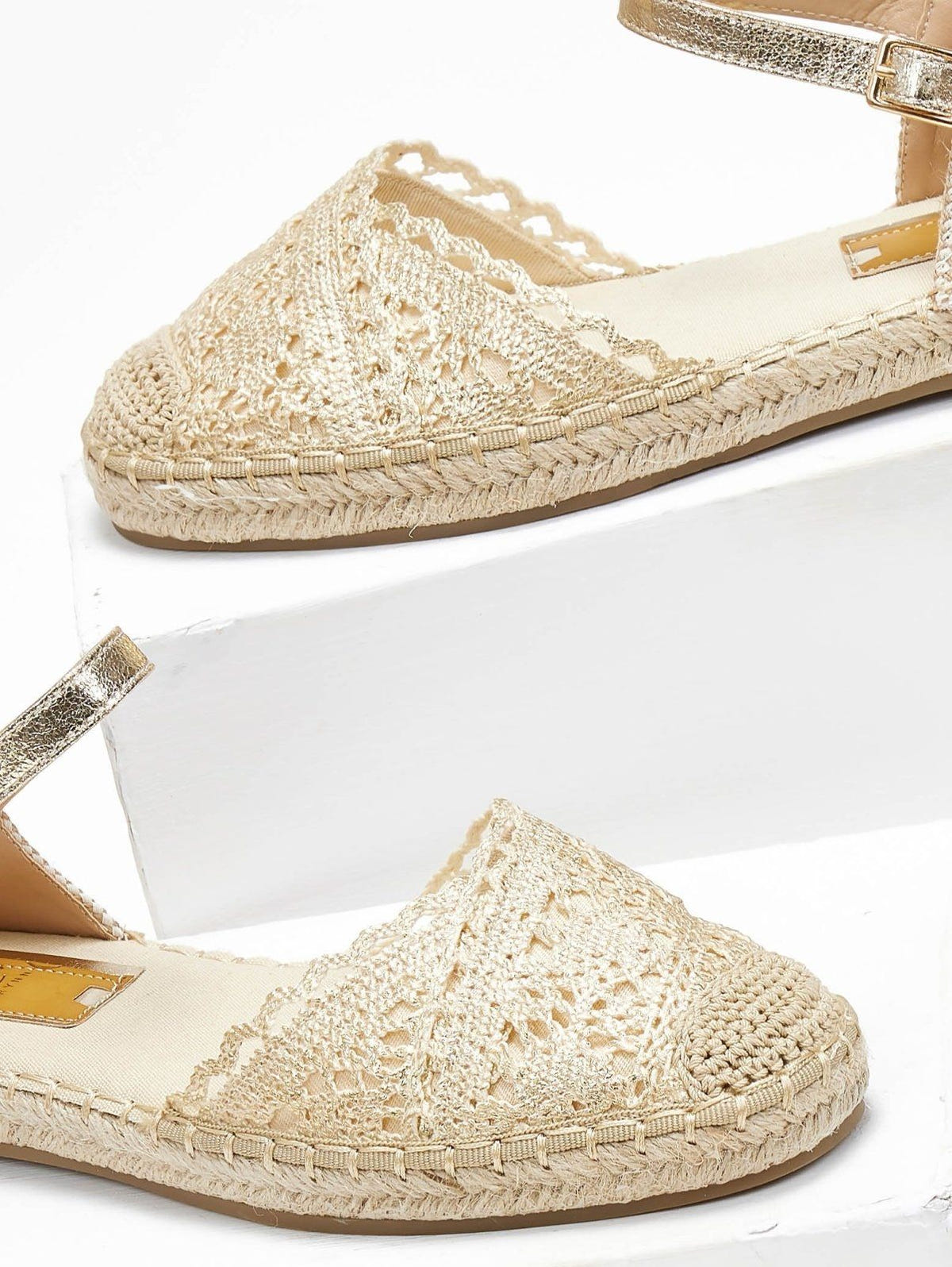Εσπαντρίγιες πλεκτές με μπαρέτα Erynn - Χρυσό - thefashionproject.gr - ERYNN