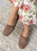Εσπαντρίγιες suede με χαμηλά πλαϊνά - Καφέ - thefashionproject.gr - Medies