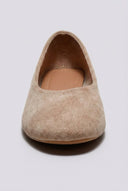 Ideal shoes - Flat Ballet Flats - Beige Suede