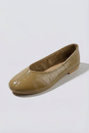 Ideal shoes - Flat Ballet Flats - Olive Matte