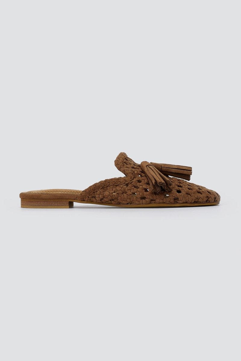 CORINA - Flat Mules with Knit Design - Camel Suede