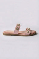 Ideal shoes - Flat Sandals Metallic Details - Nude
