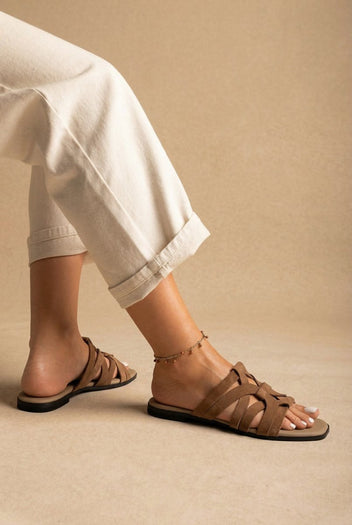 ATENEO - Flat Sandals Strappy Design - Taupe Suede