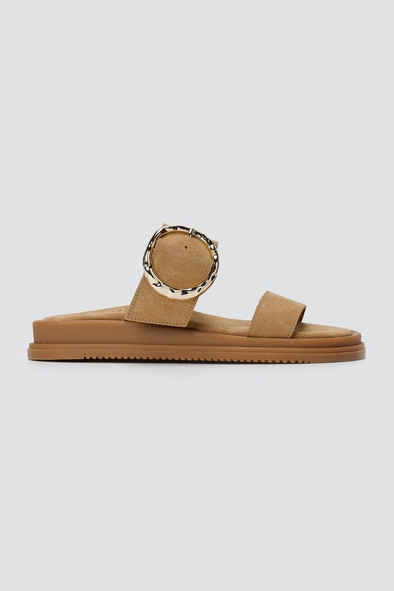 Estil - Flatform Buckle Sandals - Beige Suede