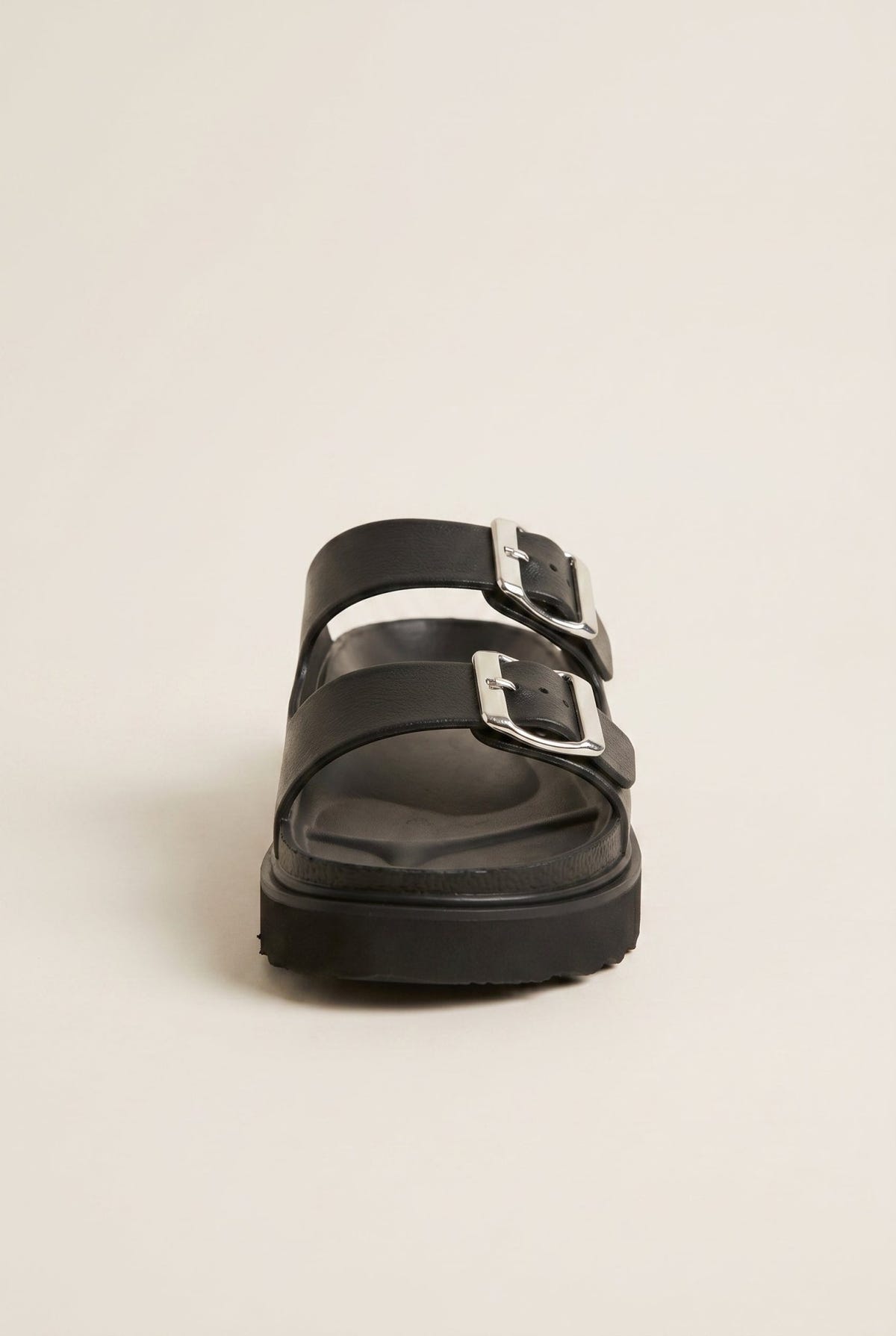 ATENEO - Flatform Buckle Sandals - Black