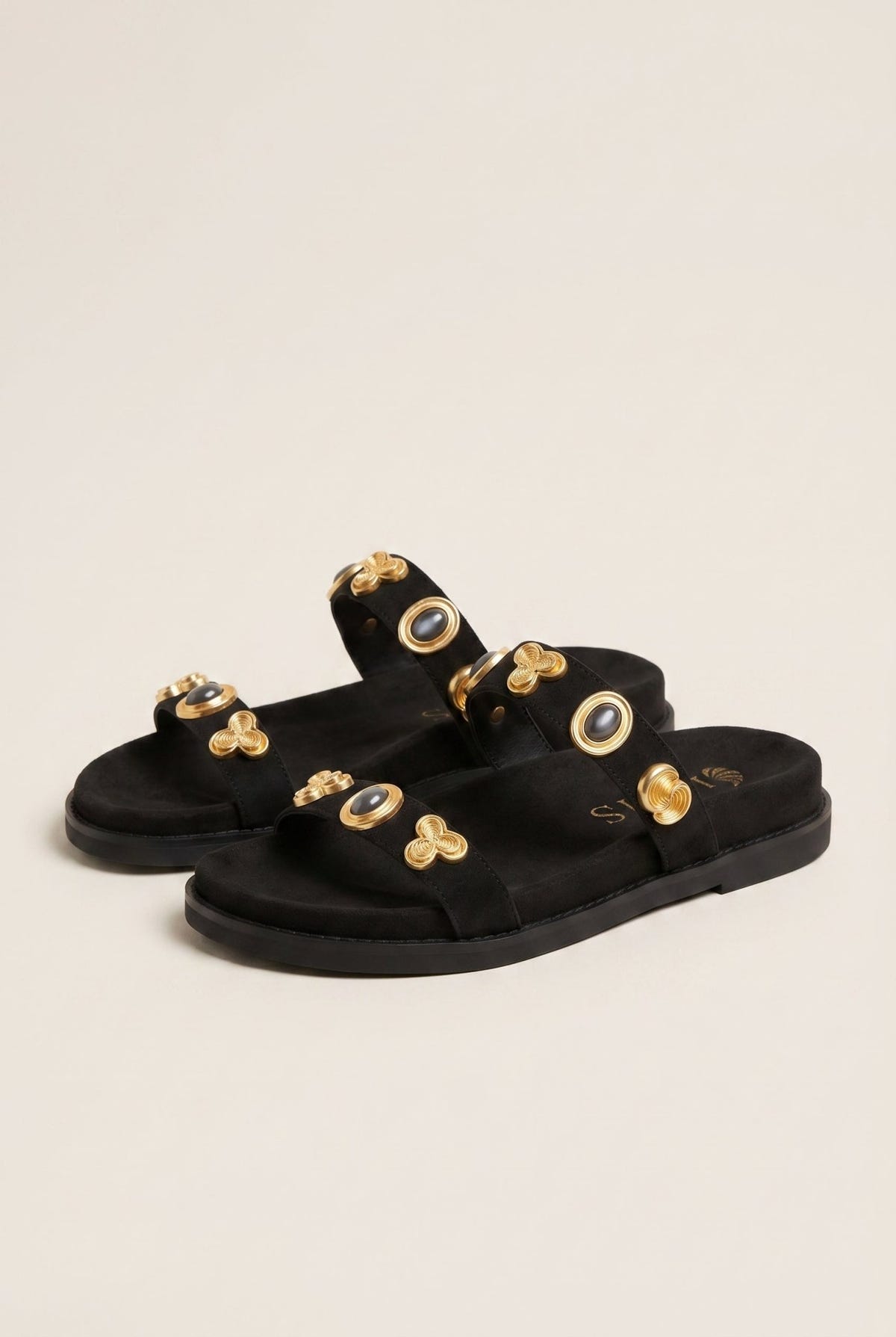 IRIS - Flatform Sandals Stone Detail - Black Suede