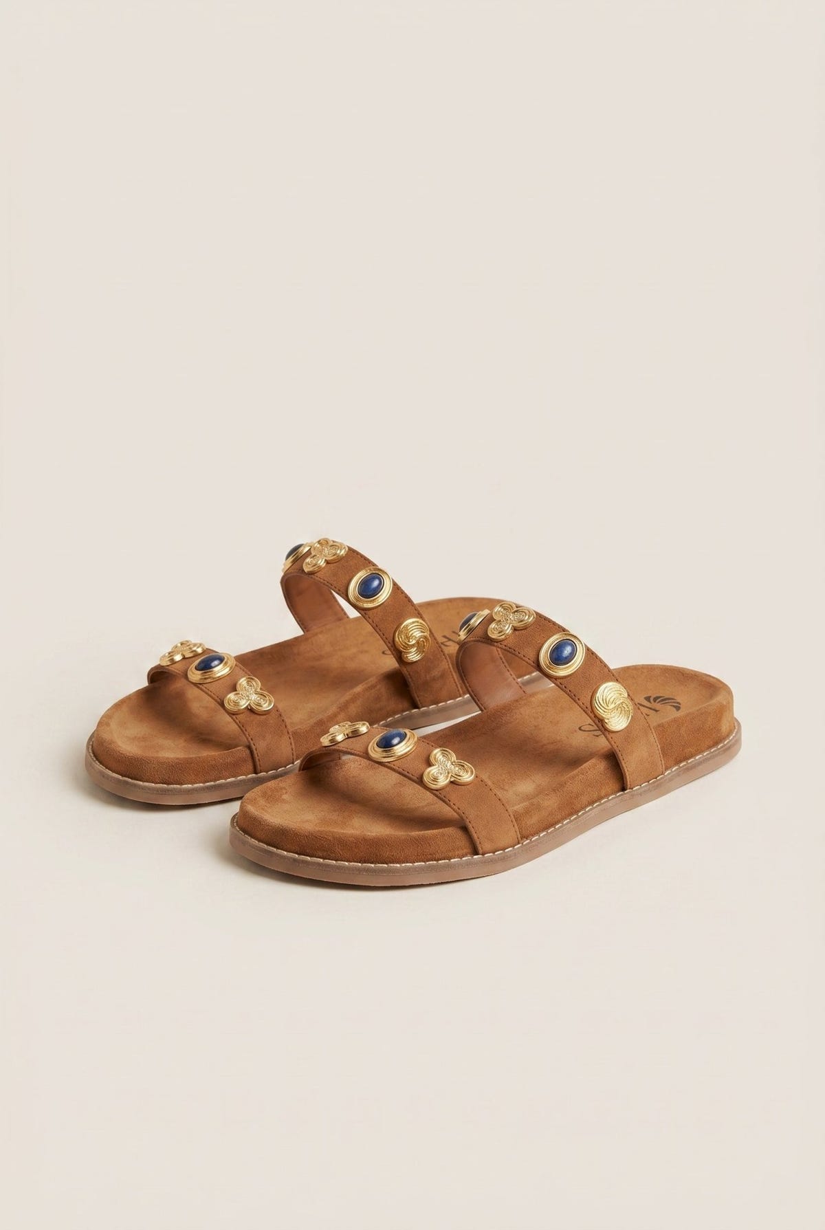 IRIS - Flatform Sandals Stone Detail - Tan Suede