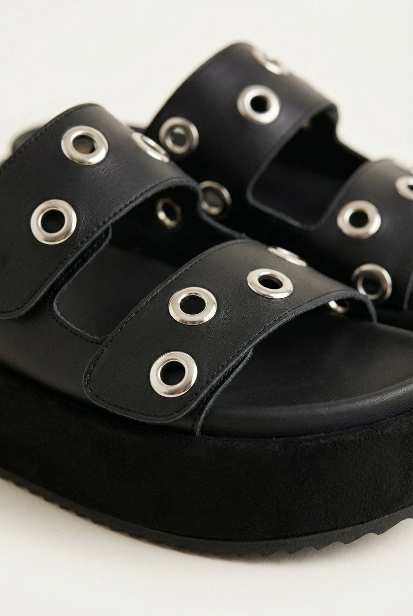 ATENEO - Flatform Sandals Studded Straps - Black Matte