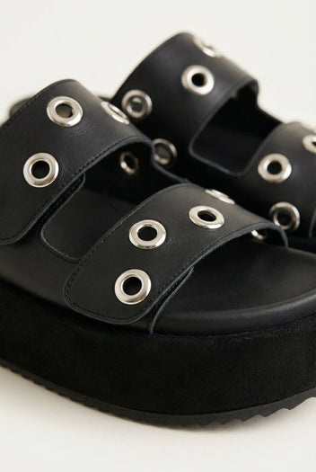 ATENEO - Flatform Sandals Studded Straps - Black Matte