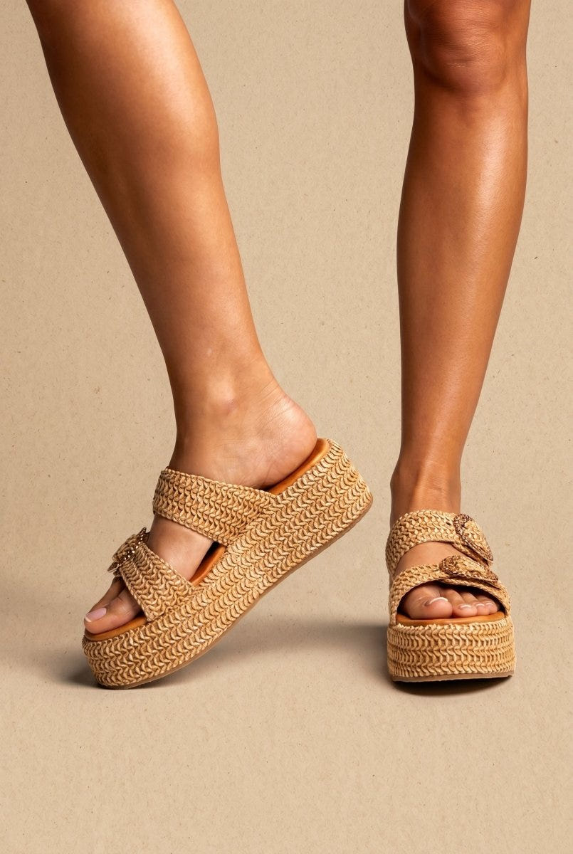 Mariella Fabiani - Flatform Sandals - Tan Raffia