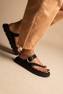 TFP - Flatform Toe Ring Sandals Buckle - Black