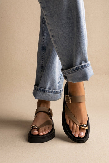 TFP - Flatform Toe Ring Sandals Buckle - Khaki