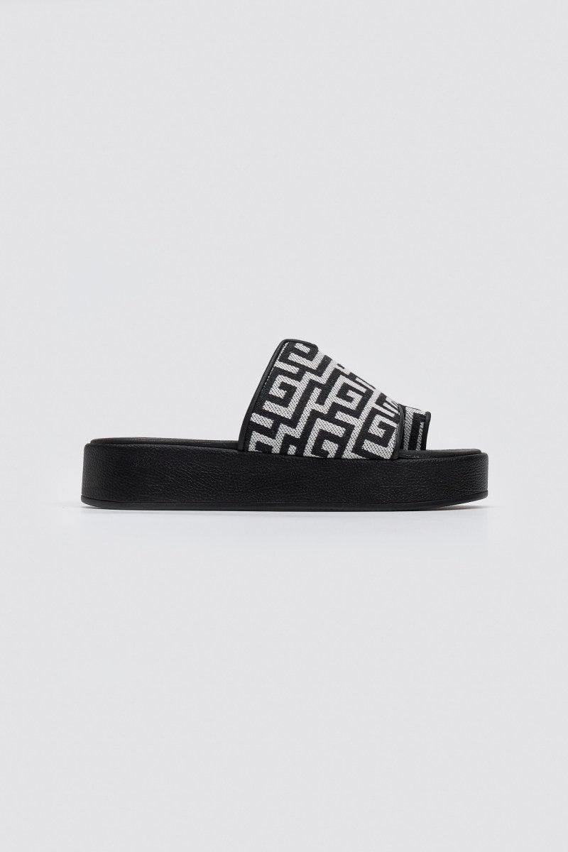 Flatforms ασύμμετρα σανδάλια με print - Μαύρο - thefashionproject.gr - MIRA