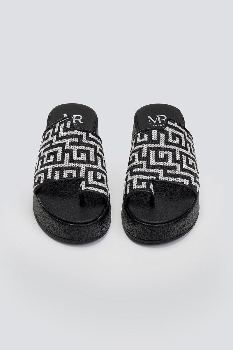 Flatforms ασύμμετρα σανδάλια με print - Μαύρο - thefashionproject.gr - MIRA