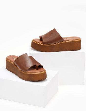 Flatforms δερμάτινα με άνιση φάσα estil - Ταμπά - thefashionproject.gr - Estil