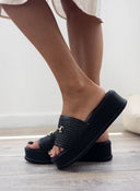 Flatforms δερμάτινα με ψάθινη φάσα Estil