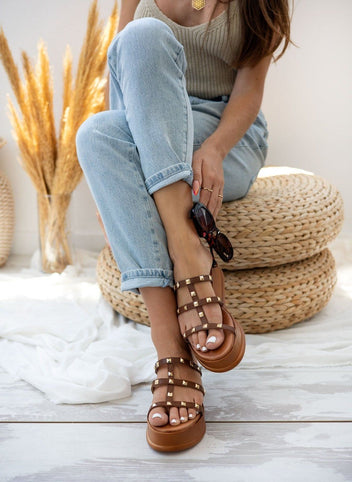 Flatforms δερμάτινα με τρουκς estil - Ταμπά - thefashionproject.gr - Estil
