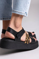 Flatforms δερμάτινα με velcro και print Ragazza 01227 - Μαύρο - thefashionproject.gr - RAGAZZA