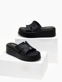 Flatforms δερμάτινα σανδάλια με ανοίγματα Estil - Μαύρο - thefashionproject.gr - Estil