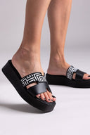 Flatforms δερμάτινα σανδάλια με print Estil - Μαύρο - thefashionproject.gr - Estil