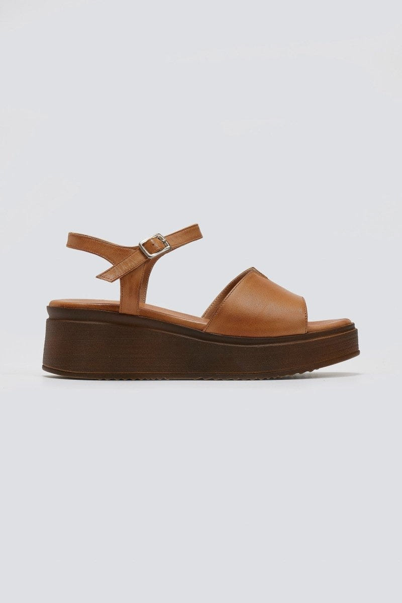 Flatforms δερμάτινα σανδάλια TFP - Ταμπά - thefashionproject.gr - TFP