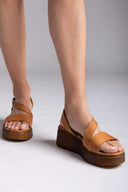 Flatforms δερμάτινα σανδάλια TFP - Ταμπά - thefashionproject.gr - TFP