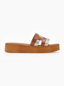 Flatforms σανδάλια με ανάγλυφο pattern Estil