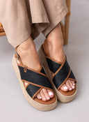 Flatforms σανδάλια με crossover φάσες Refresh 171756 - Μαύρο - thefashionproject.gr - Refresh