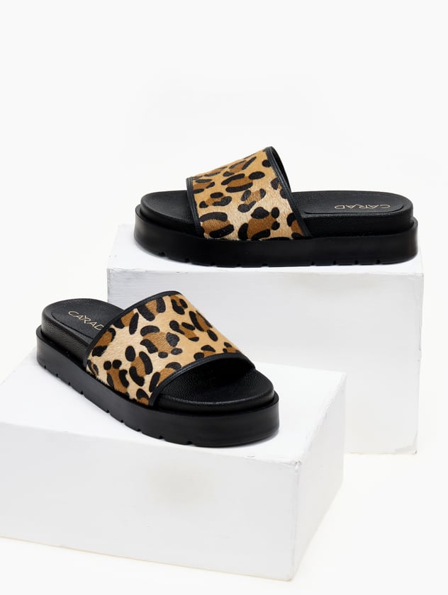 Flatforms σανδάλια με print - Leopard - thefashionproject.gr - CARAD
