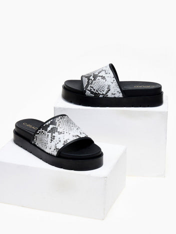 Flatforms σανδάλια με print - Λευκό/Μαύρο - thefashionproject.gr - CARAD