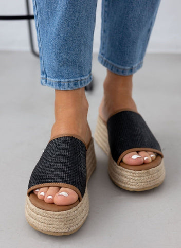Flatforms σανδάλια με ψάθα και σχοινί Refresh 17175301 - Μαύρο - thefashionproject.gr - Refresh