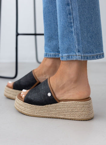 Flatforms σανδάλια με ψάθα και σχοινί Refresh 17175301 - Μαύρο - thefashionproject.gr - Refresh