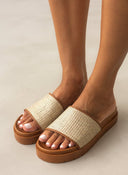 Flatforms σανδάλια με ψάθινη φάσα - Ταμπά - thefashionproject.gr - CARAD