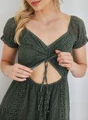 Φόρεμα με δαντέλα και cut out - Χακί - thefashionproject.gr - The Fashion Project