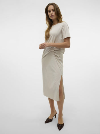 Φόρεμα με κόμπο Vero Moda 10327090 - Μπεζ - thefashionproject.gr - VERO MODA