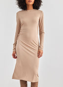 Φόρεμα με σούρα Vero Moda 10299277 - Άμμου - thefashionproject.gr - VERO MODA