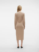 Φόρεμα με σούρα Vero Moda 10299277 - Άμμου - thefashionproject.gr - VERO MODA