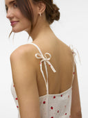 Φόρεμα μίνι με φράουλες Vero Moda 10324640 - Λευκό - thefashionproject.gr - VERO MODA